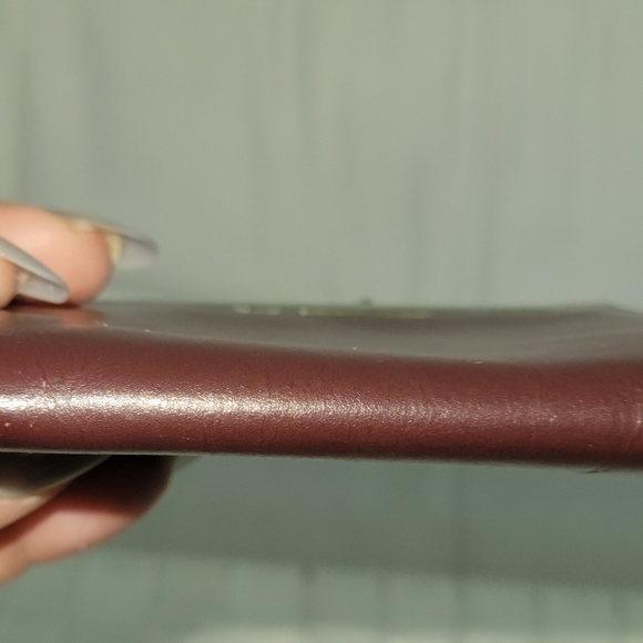 Etienne Aigner Vintage Burgundy Authentic Coin Purse - Picture 4 of 12